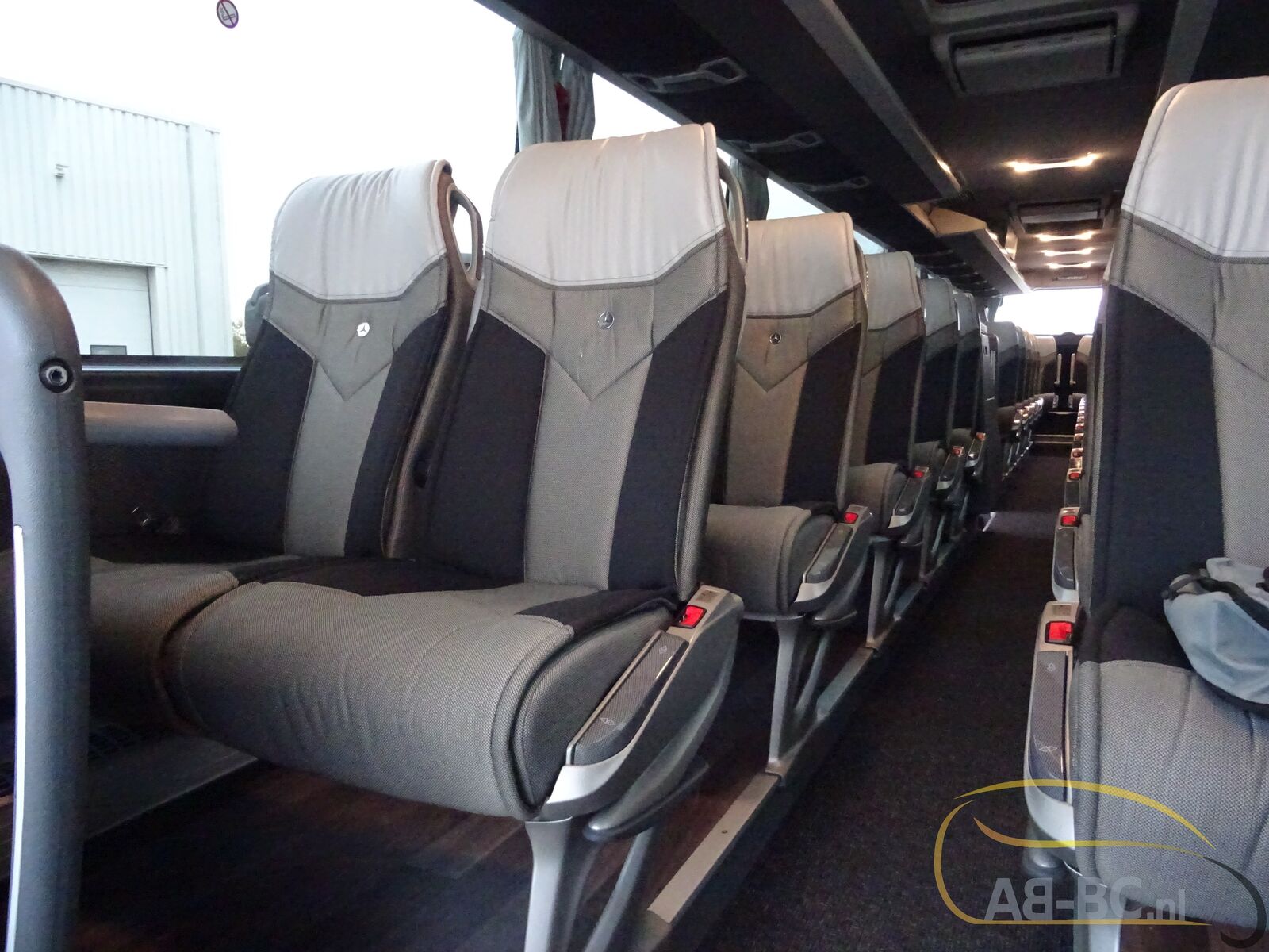 coach-bus-MERCEDES-BENZ-Tourismo-MB-E-16-RHD-50-Seats-EURO-6---1669130082080814691_orig_adc36b7205ff3102a88f0b68f95d23f3--22112217121069025000