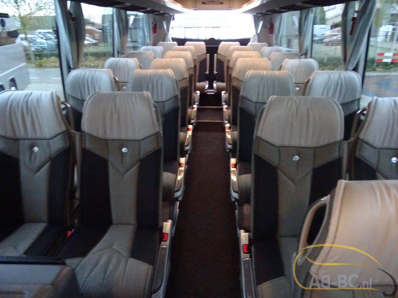 coach-bus-MERCEDES-BENZ-Tourismo-MB-E-16-RHD-50-Seats-EURO-6---1669130127835226275_orig_e8fef9ada2119e65cf933cb3db84270c--22112217121069025000