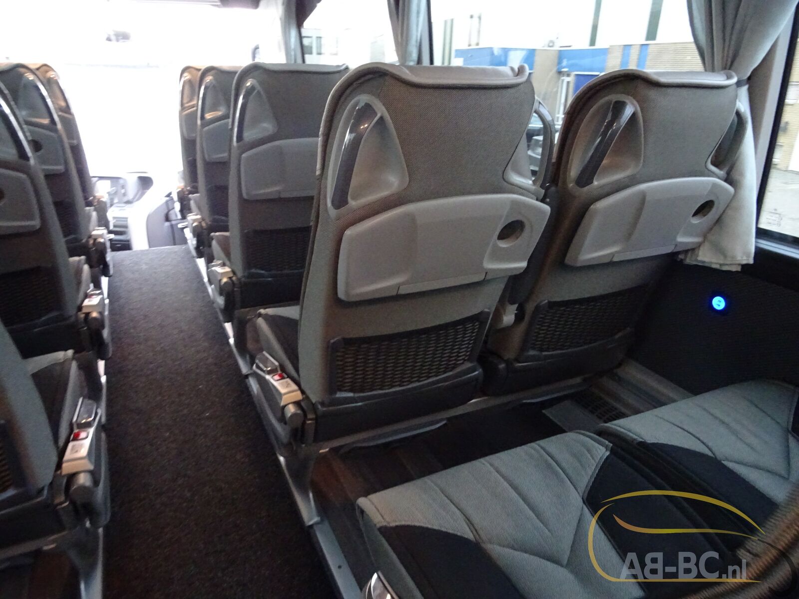 coach-bus-MERCEDES-BENZ-Tourismo-MB-E-16-RHD-50-Seats-EURO-6---1669130176706037737_orig_7805052da81e534e0eea1fb8bd3db5d5--22112217121069025000