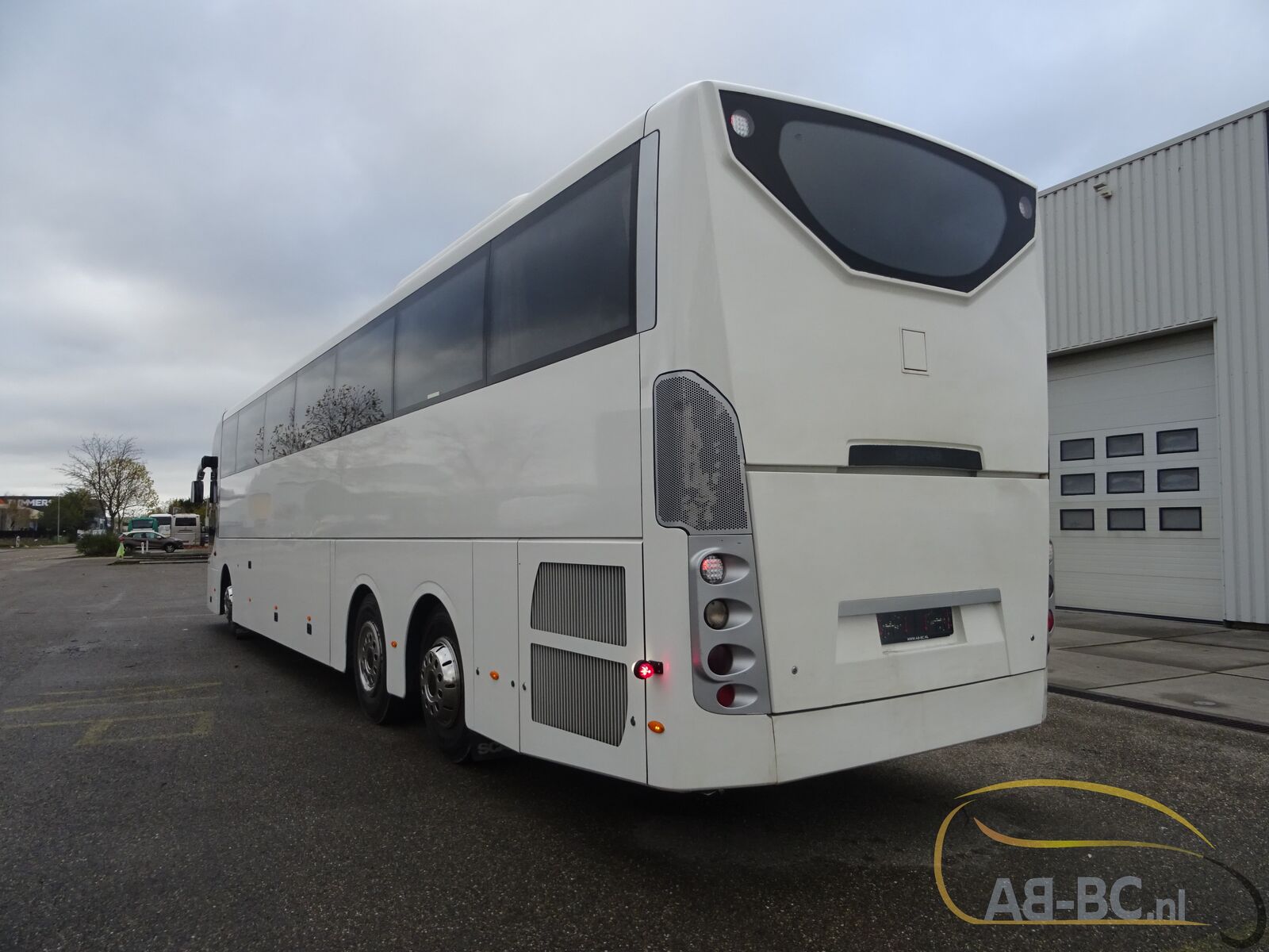 coach-bus-SCANIA-OmniExpress-53-Seats-Liftbus-EURO-5---1669198559443338392_orig_9648de4a04939ab5b1d4f85e59031688--22112312140255928200