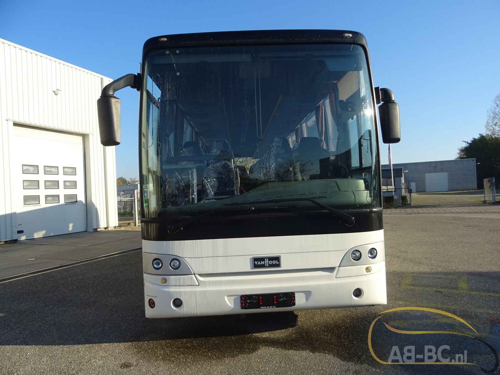 coach-bus-VAN-HOOL-T915TL-57-Seats-Liftbus-EURO-5---1668431977277414700_orig_23d8b84f7c9352a0c69c67a002e3ebea--22111415180360216200