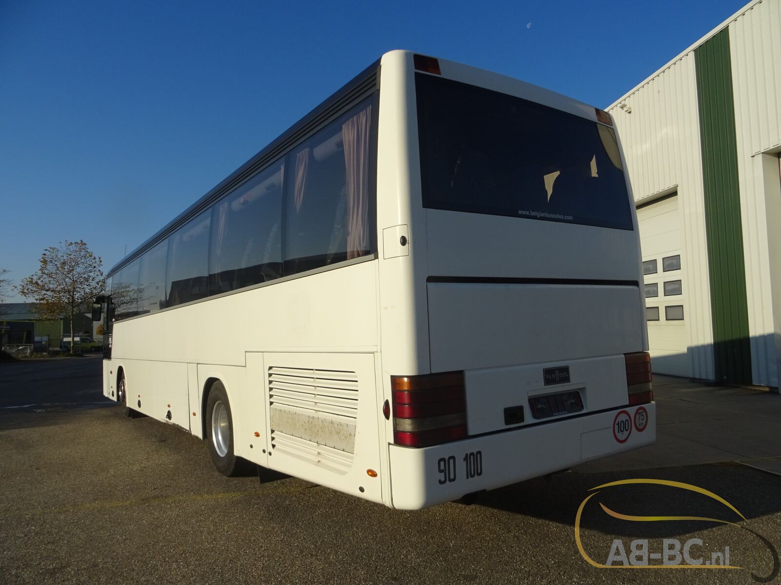 coach-bus-VAN-HOOL-T915TL-57-Seats-Liftbus-EURO-5---1668431998469933214_orig_4a682d8b67558dfe5c9408556336e7ec--22111415180360216200