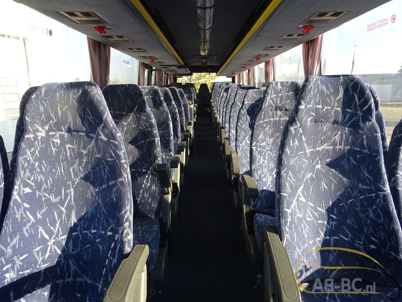 coach-bus-VAN-HOOL-T915TL-57-Seats-Liftbus-EURO-5---1668432091005338154_orig_dbfafc6626fc92fa9fabde184ca8badb--22111415180360216200