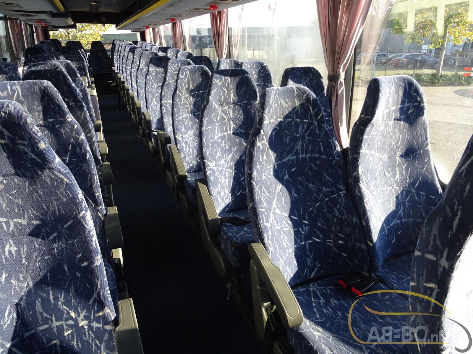 coach-bus-VAN-HOOL-T915TL-57-Seats-Liftbus-EURO-5---1668432097780141888_orig_5f6b9443d3bdbf280a9fb83c9cc0e5b4--22111415180360216200