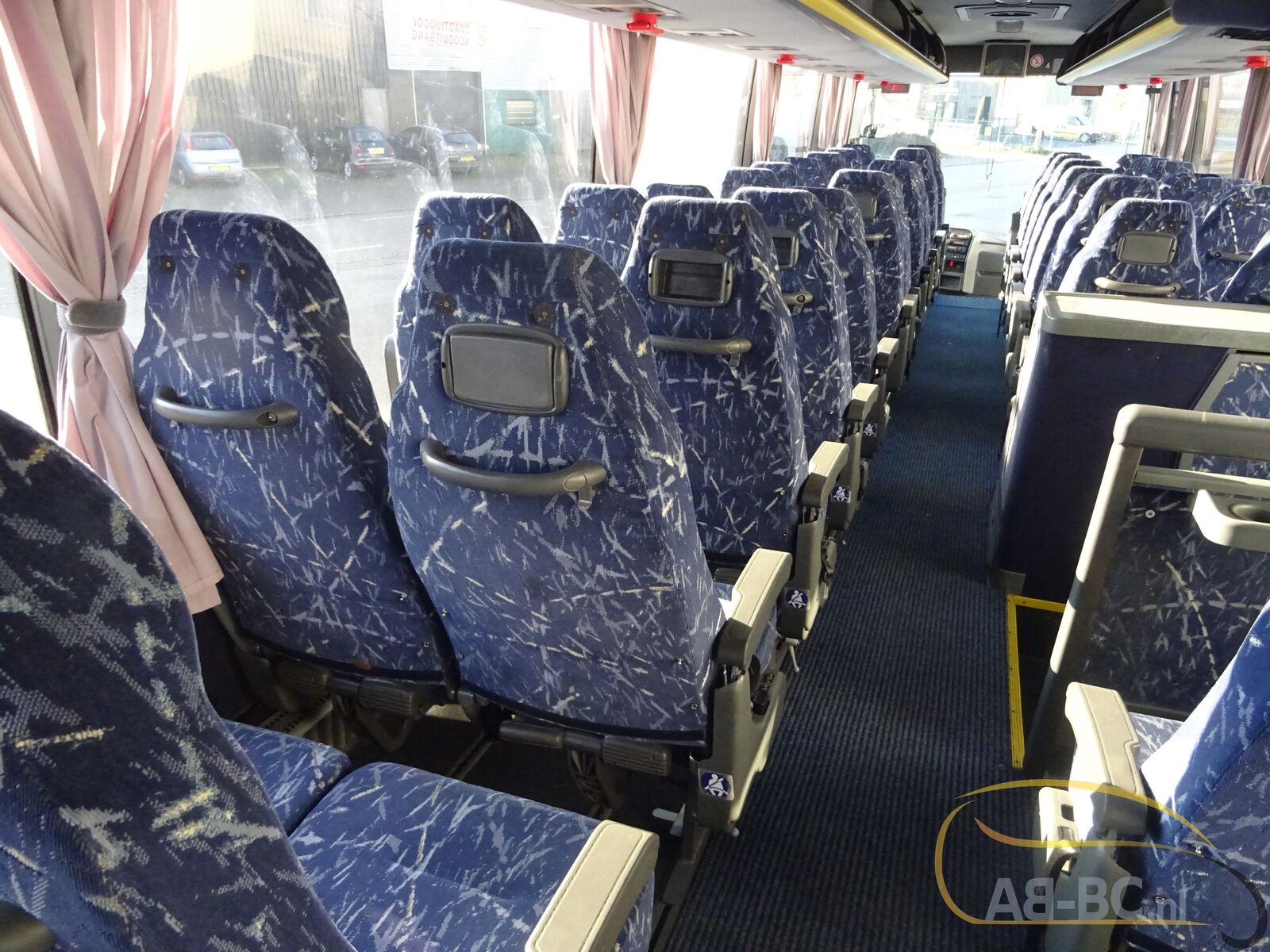 coach-bus-VAN-HOOL-T915TL-57-Seats-Liftbus-EURO-5---1668432138051854166_orig_c9ca57304fad05a4f334486a01f662ad--22111415180360216200