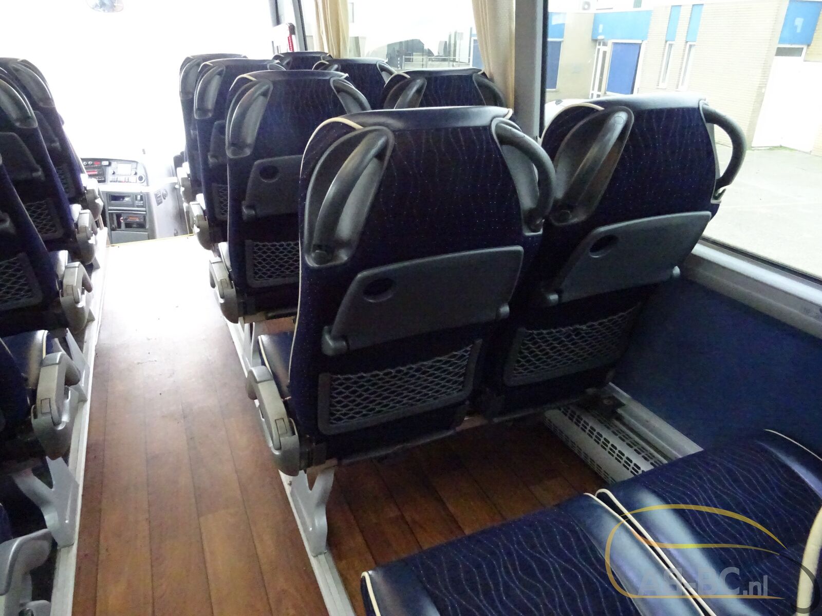 coach-bus-MAN-R08-Lions-Coach-59-Seats-EURO-6-6-wheelchair-places---1675763559439810321_orig_23d86726ad71468835bbae27114bff5c--23020711482134347500